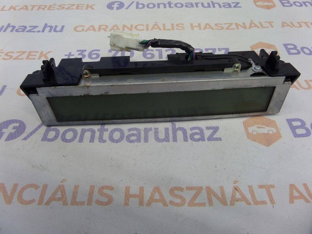 Mazda 3 Elad gyri, bontott kzps kijelz