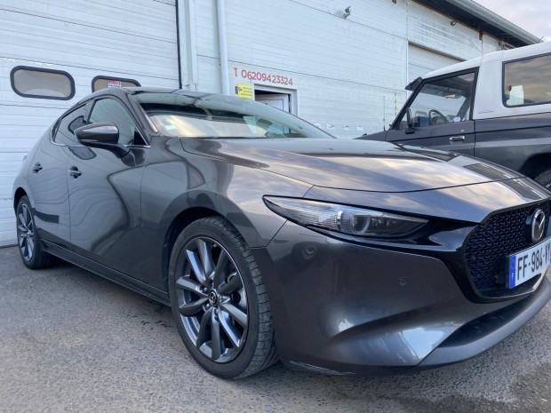 Mazda 3 Hatchback 1.8 D Skyactiv Plus Sport LIN...