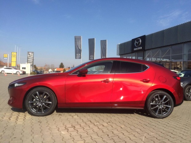 Mazda 3 Hatchback 2.5 e-Skyactiv Centre-Line NA...