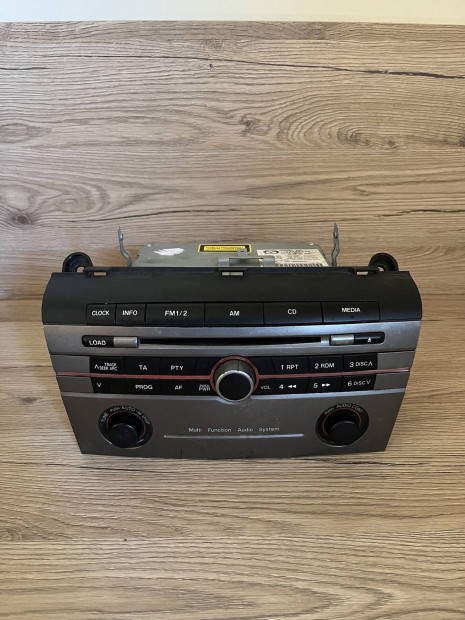 Mazda 3 Radio Fejegység BR2B 66 AR0
