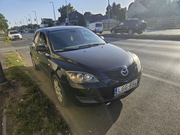 Mazda 3 Sport 1.4 CE vonóhorog