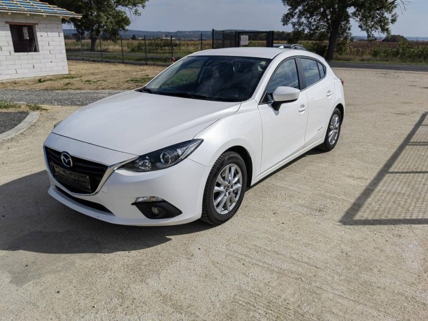 Mazda 3 Sport 1.5 D Revolution Friss Műszaki!!!...