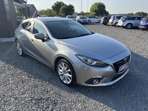 Mazda 3 Sport 1.5 D Revolution Vgig vezetett s...