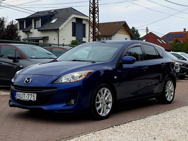 Mazda 3 Sport 1.6 TX (EURO5) Rendszeresen karba...