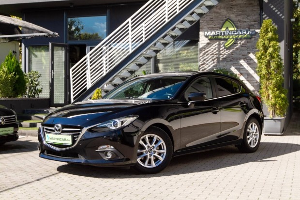 Mazda 3 Sport 2.0 Attraction Jet Black Metallic...