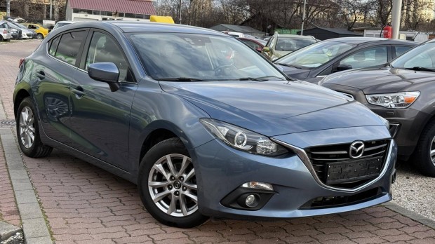 Mazda 3 Sport 2.0 Attraction Navi.Tempomat.�l�s...