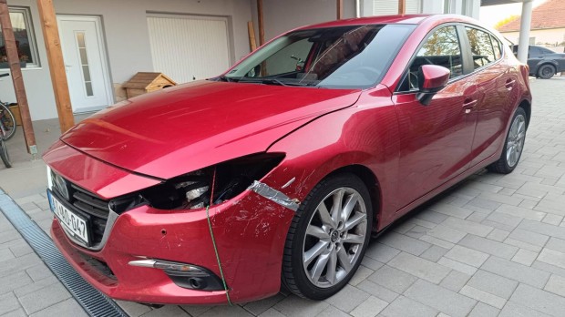 Mazda 3 Sport 2.2 D Revolution Top Bose. HUD. T...