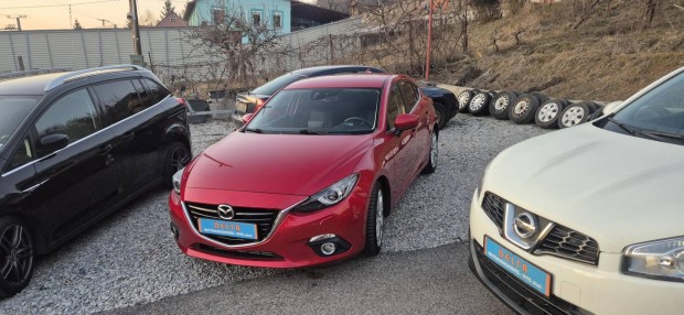 Mazda 3 Sport 2.2 D Revolution Végig vezetett s...