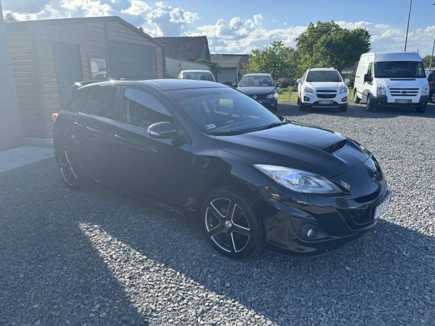 Mazda 3 Sport 2.3 MPS Navi Újkora óta nyomon kö...