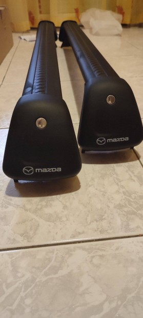 Mazda 3 Tet�csomagtart�