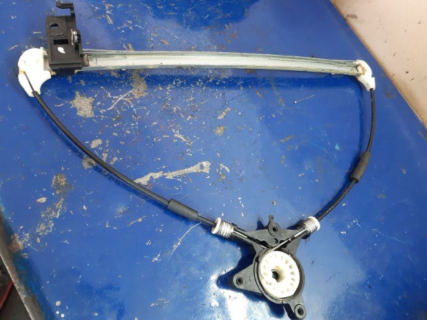 Mazda 3 -09 Bal Hátsó Ablakemelő Szerkezet Elektromos