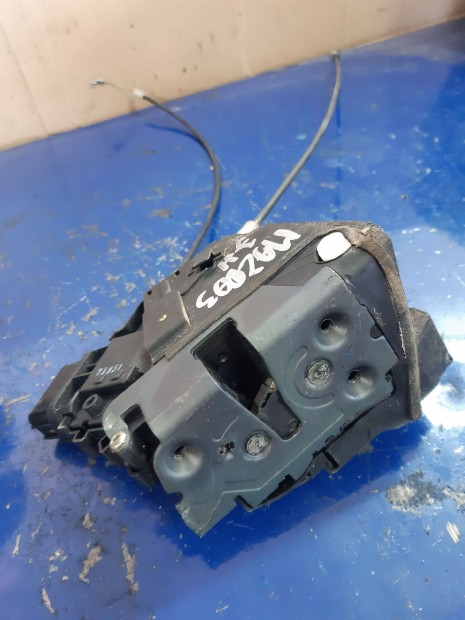 Mazda 3 -09 Jobb Hts Ajt Zrszerkezet + Kzpontizr Motor