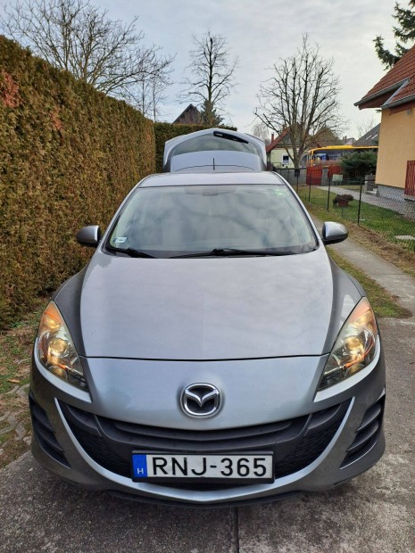 Mazda 3. sport 1,6 benzines