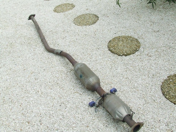 Mazda 3 bm / bn kipufog 2.0 benzin skyactiv kataliztor 2018 as