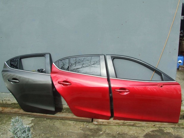 Mazda 3 bm jobb ajtó 2013-2018 ig hibátlanok