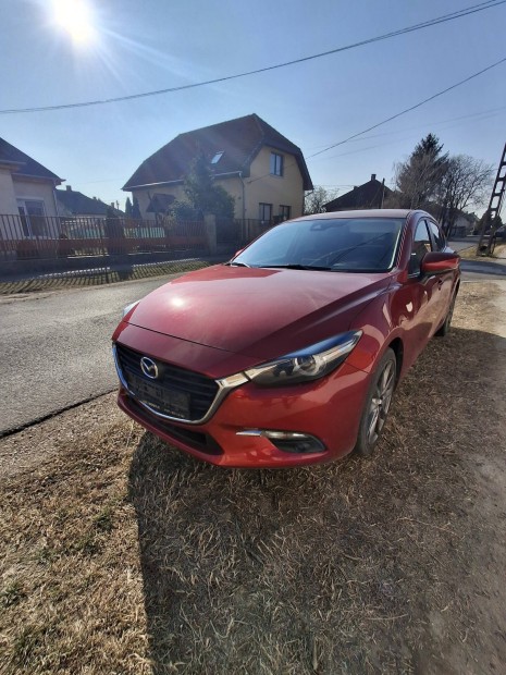 Mazda 3 bm motorhztet 2018