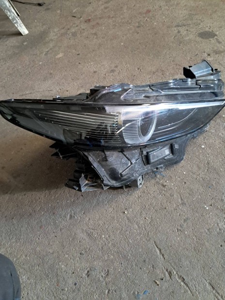 Mazda 3 els lampa jobb bontott