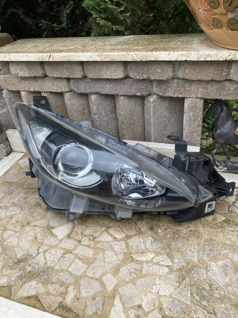 Mazda 3 jobb jobb Xenon fnyszr (2013-17)