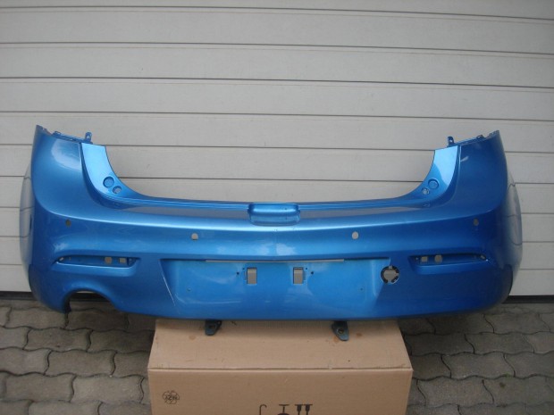 Mazda 3 radaros hátsó lökhárító BCD2-50221 2009-től