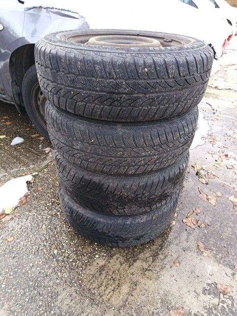 Mazda 3 tli kerekek15-s