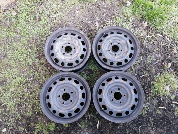 Mazda 5X114,3 15 colos lemezfelnik