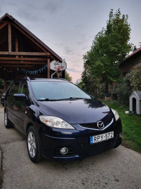 Mazda 5 elad Kisvrdn egy v mszakival vonhoroggal, 7 szemlyes