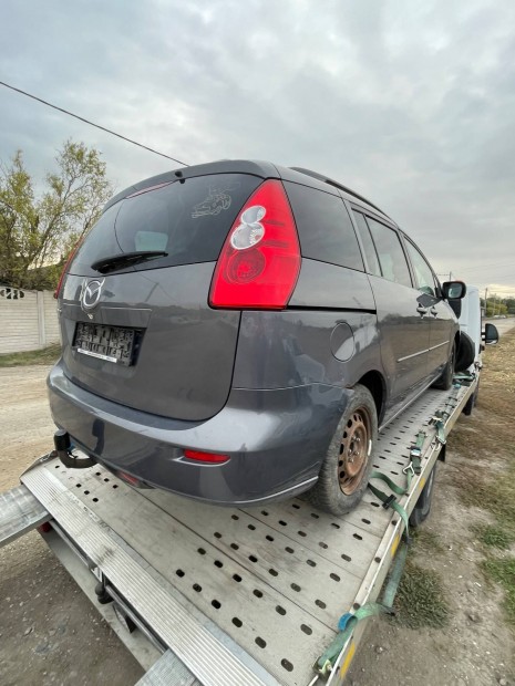 Mazda 5 vonóhorog eladó