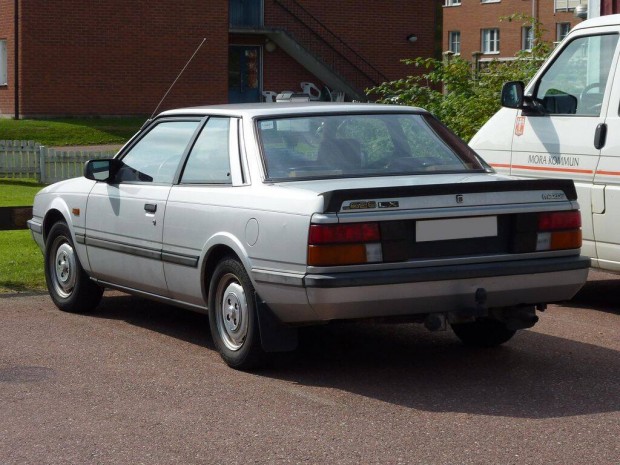 Mazda 626 Coupe 1982-87 belső hátsó lámpa, prizma párban
