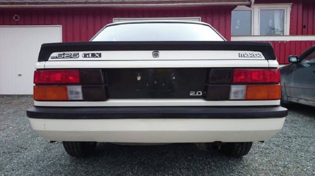 Mazda 626 Coupe 1982-87 belső hátsó lámpa, prizma párban
