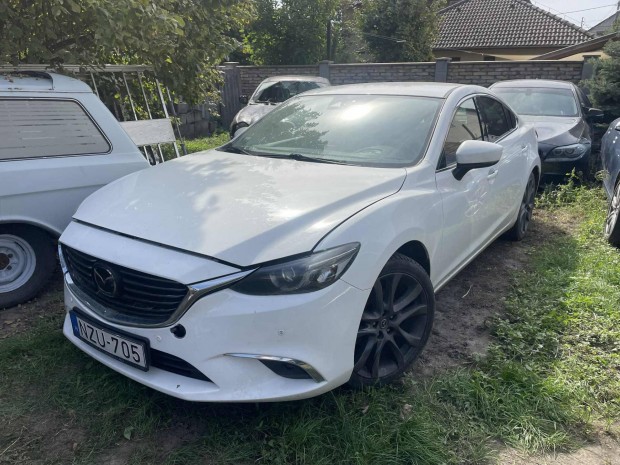 Mazda 6 2.0i Revolution Magyarországi!