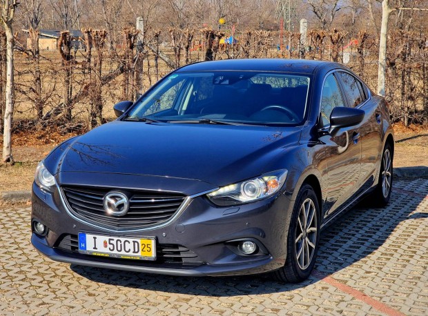 Mazda 6 2.2 CD150 Revolution i-Eloop-Navi-RADAR...