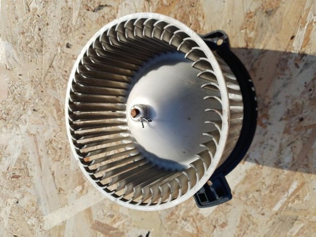 Mazda 6 GG (2002-2008) F�t�motor Kl�m�s