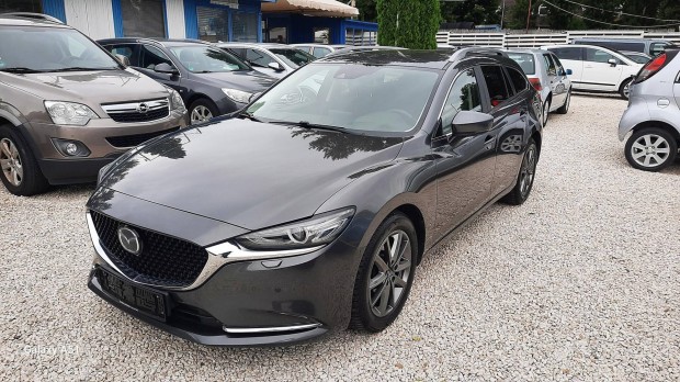 Mazda 6 Sportkombi 2.2 CD Revolution Navi.Xenon...
