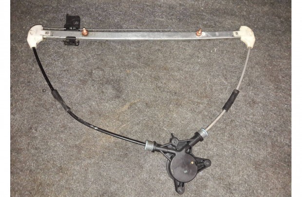 Mazda 6 ablakemel szerkezet