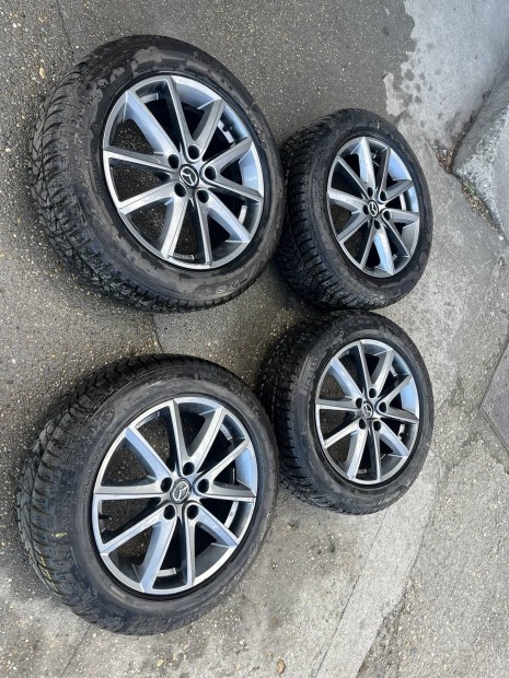 Mazda 6 alufelni újszerű téligumival
