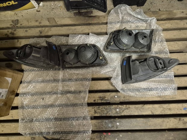 Mazda 6 h�ts� l�mpaszett