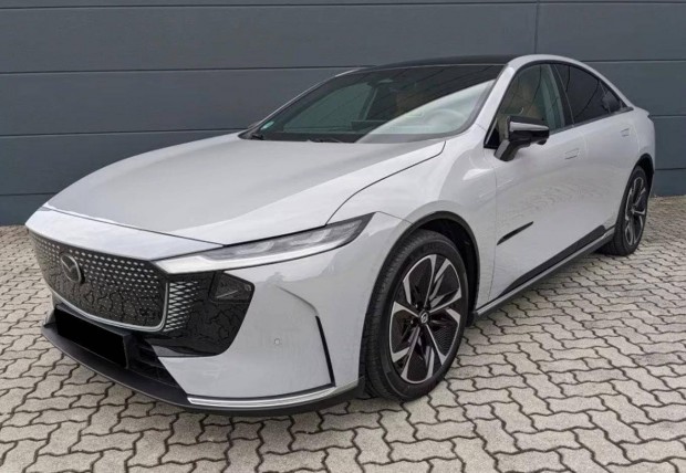 Mazda 6e 68,8kWh e-Skyactiv EV Takumi Plus Navi...