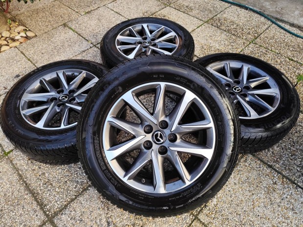 Mazda CX 17 gyri alufelni tligumival 