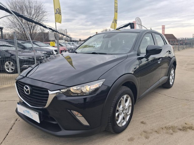 Mazda CX-3 2.0i Challenge vezetett szervizk�nyv...