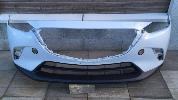 Mazda CX-3 első lökhárító D10J50031 D10J-50031
