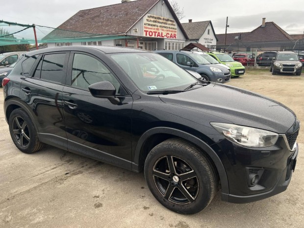 Mazda CX-5 2.0i Challenge Szervizknyves