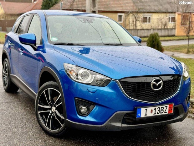 Mazda CX-5 2.2 CD Attraction 4WD //vezetett sz....