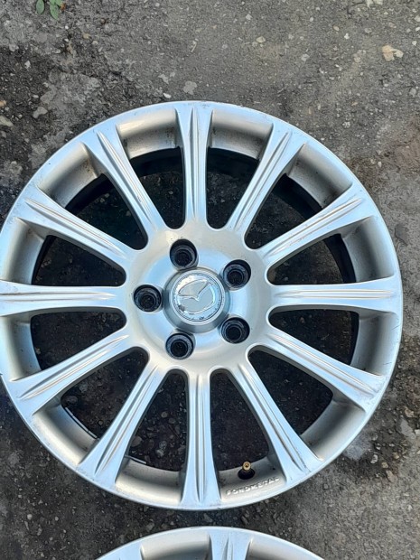 Mazda Kia Hyundai Toyota Mitsubishi Suzuki r17 5x114.3 felni alufelni