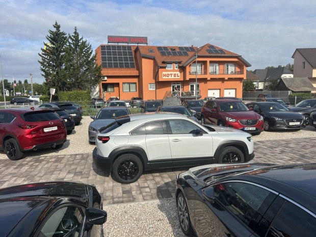 Mazda MX-30 35,5kWh e-Skyactiv Launch Edition K...