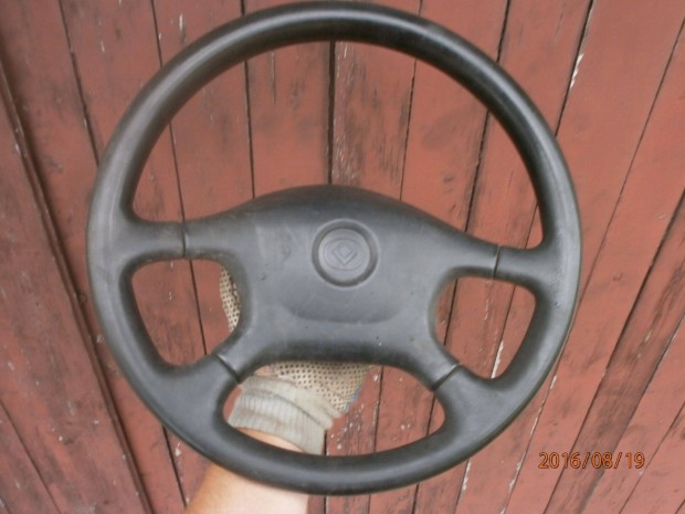 Mazda MX 3,1,8V6,1992-esről gyári kormánykerék eladó