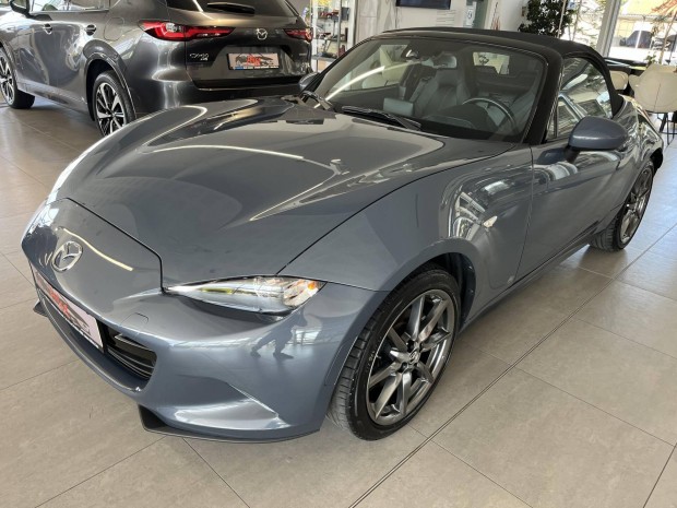 Mazda MX-5 2.0i G184 Revolution Márkakereskedés...