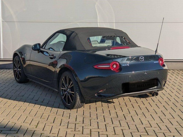 Mazda MX-5 2.0i Skyactiv Exclusive-Line S�r�l�s...