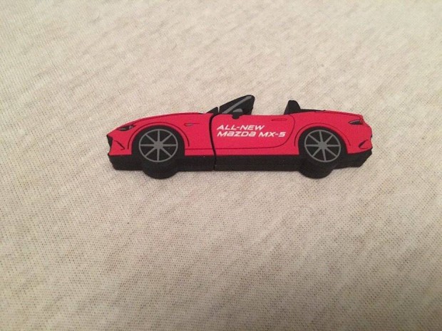 Mazda MX-5 USB pendrive 4 GB