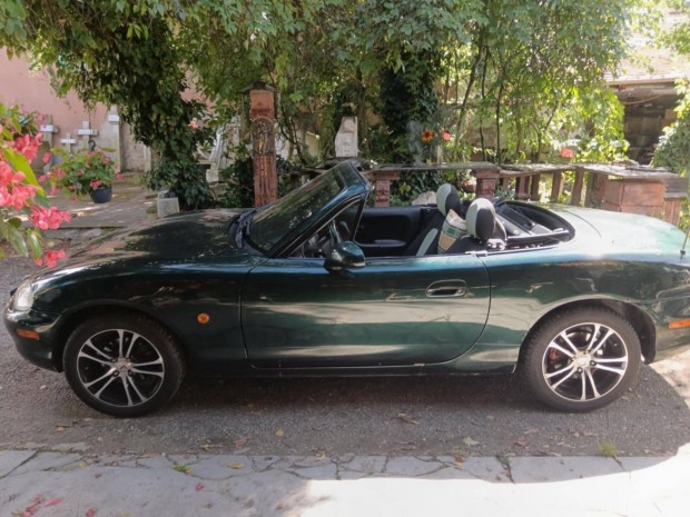 Mazda MX-5 elad