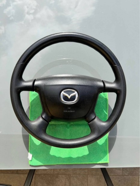 Mazda MX-5 kormny
